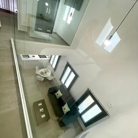 Gatu Amaya Duplex Nuevo, Prefente Mayores De 25 Anos Y Familias