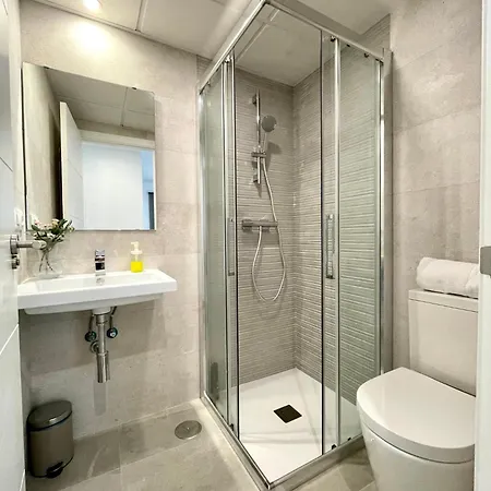 Apartment Gatu Amaya Duplex Nuevo, Prefente Mayores De 25 Anos Y Familias